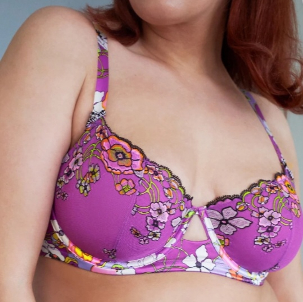 Savage X Fenty Mod Poppy Floral Lace Bra Size 34DD NEW NWT Fuchsia